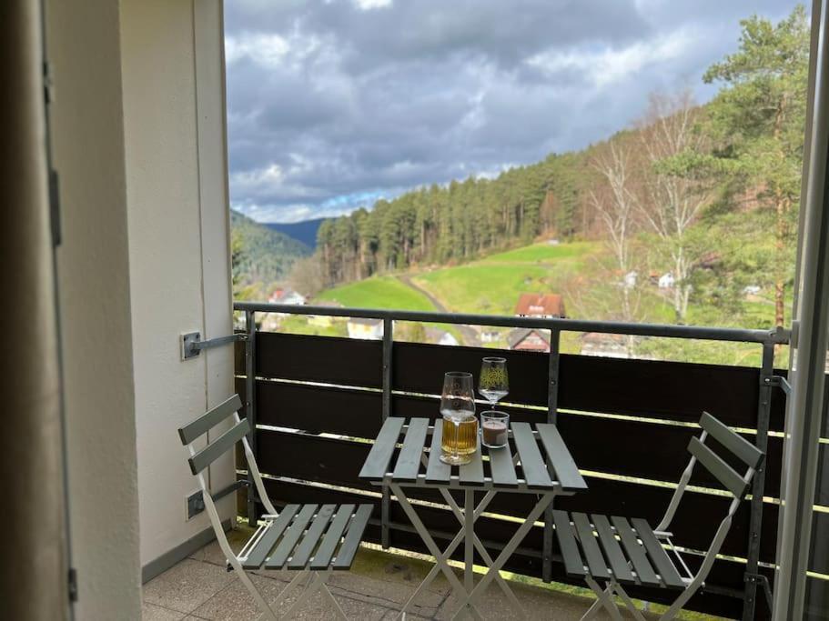 Gemuetliche Wohnung In Baiersbronn Bagian luar foto